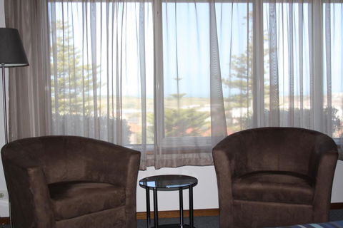 Raglan Motor Inn - Accommodation Coffs Harbour 3