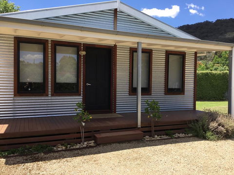 Rail Trail Cottage - Accommodation Coffs Harbour 2