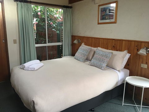 Railway Motel Myrtleford - Accommodation Coffs Harbour 0