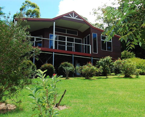 Ravensbourne Escape- Kookaburra Kottage - Accommodation Coffs Harbour 2
