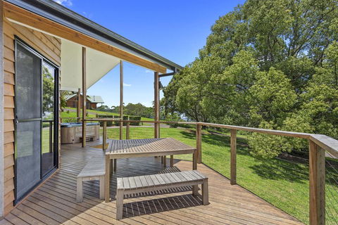Ravensbourne Escape- Rose Alyce - Accommodation Coffs Harbour 2