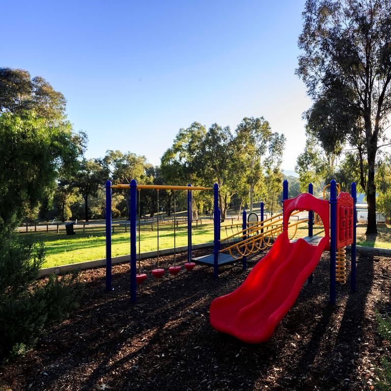 Crooked Corner NSW Accommodation Coffs Harbour