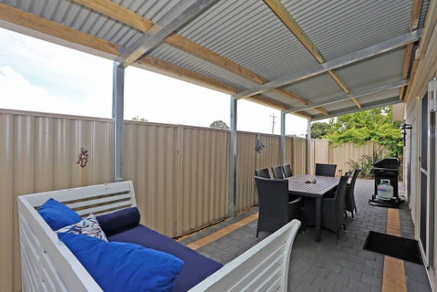 Relax At Falcon By The Bay - Accommodation Coffs Harbour 3