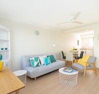 Relaxed Beachside Experience on the Coast - Accommodation Coffs Harbour