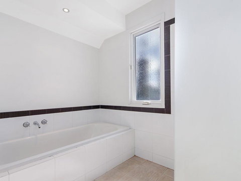 Riverend Regent - Accommodation Coffs Harbour 1