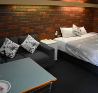Riviana Motel - Accommodation Coffs Harbour