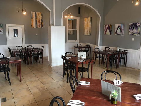 Royal Exchange Hotel - Accommodation Coffs Harbour 2