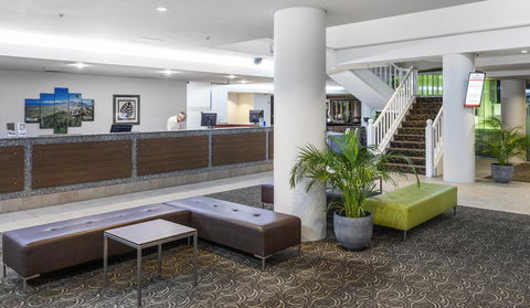 Rydges Esplanade Resort Cairns - Accommodation Coffs Harbour 2