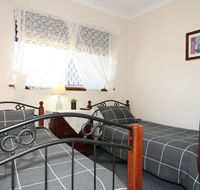 Safety Bay Guest House - Accommodation Coffs Harbour