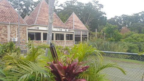 Sanctuary Resort Motor Inn - Accommodation Coffs Harbour 2