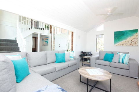 SAND DUNES - Accommodation Coffs Harbour 1