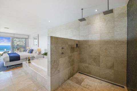 Sapphire Sands Beach House - Accommodation Coffs Harbour 3