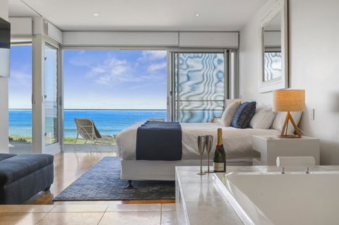 Sapphire Sands Beach House - Accommodation Coffs Harbour 2