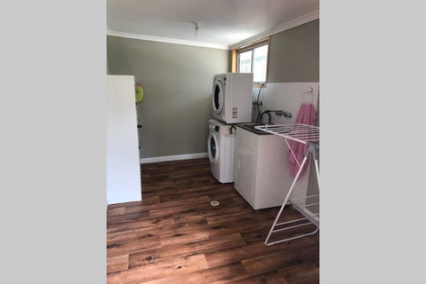 SAREAL PARK - Accommodation Coffs Harbour 2