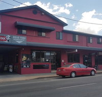 Sarina Hotel - Accommodation Coffs Harbour