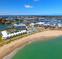 Sea Side Villa 3.2 - Accommodation Coffs Harbour