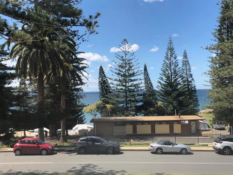 Seabreeze Beach Hotel - Accommodation Coffs Harbour 1