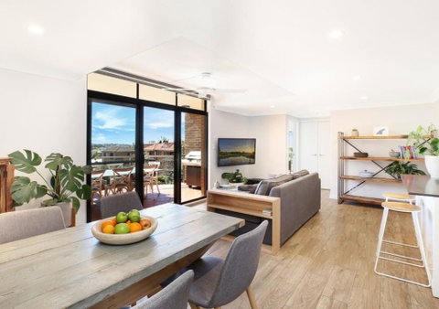 Seafarer - Hosted By: L'Abode Accommodation - Accommodation Coffs Harbour 3