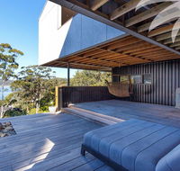 Seashells Lakeside Holiday Perfection - Accommodation Coffs Harbour