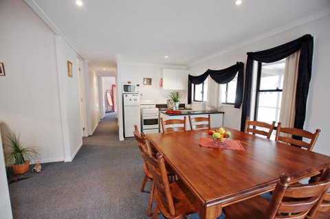Serenity Grove - Accommodation Coffs Harbour 1
