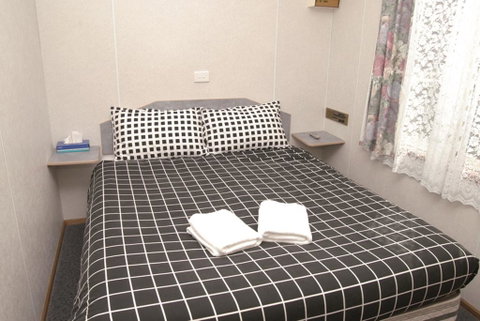 Smugglers Cove Holiday Village - Accommodation Coffs Harbour 3