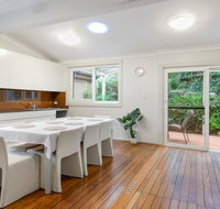 Spacious  Relaxed 4 Bed House - Pets Welcome - Accommodation Coffs Harbour