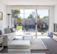 Spacious Modern Apartment In Sydney's North Shore - Accommodation Coffs Harbour