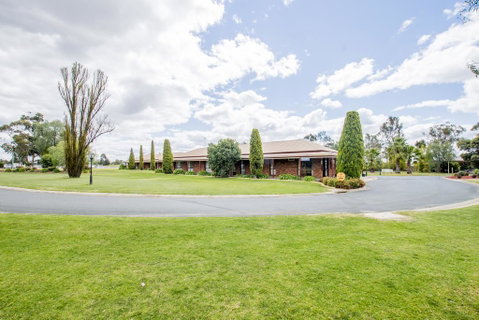 Sportslander Motor Inn - Accommodation Coffs Harbour 0