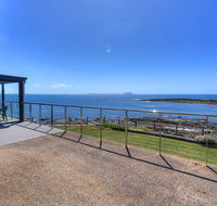 Stanley View Beach House - Accommodation Coffs Harbour