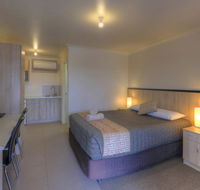 Starline Motor Inn - Accommodation Coffs Harbour