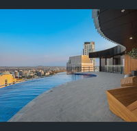 Stay in Style-Luxury CBD Apartment - Accommodation Coffs Harbour