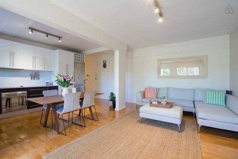 Stylish And Spacious Beach Apartment - Accommodation Coffs Harbour 0