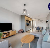 STYLISH CAMPERDOWN APARTMENT and PARKING INC - Accommodation Coffs Harbour