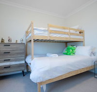 StylishTownhouseNarre Warren/TrainStation/SC - Accommodation Coffs Harbour