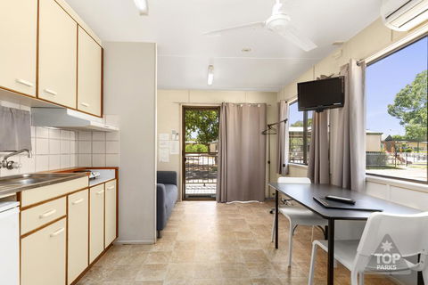 Sunset Top Tourist Park - Accommodation Coffs Harbour 2