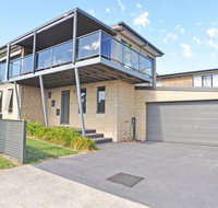 SUNSET WATERS - INLET SIDE - Accommodation Coffs Harbour