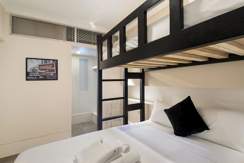 Sydney Boutique Hotel - Accommodation Coffs Harbour 1