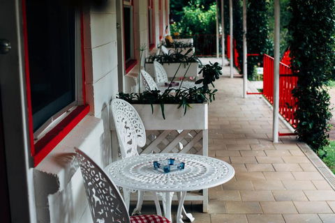 Tall Trees Motel Mountain Retreat - Accommodation Coffs Harbour 2