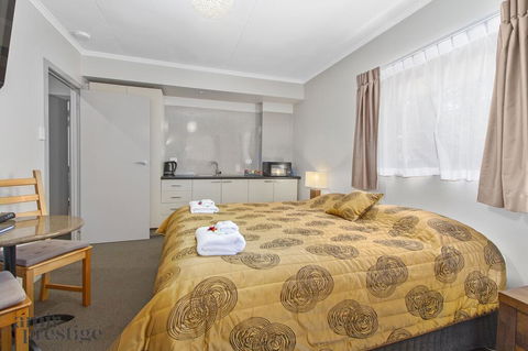 Tall Trees Motel Mountain Retreat - Accommodation Coffs Harbour 1