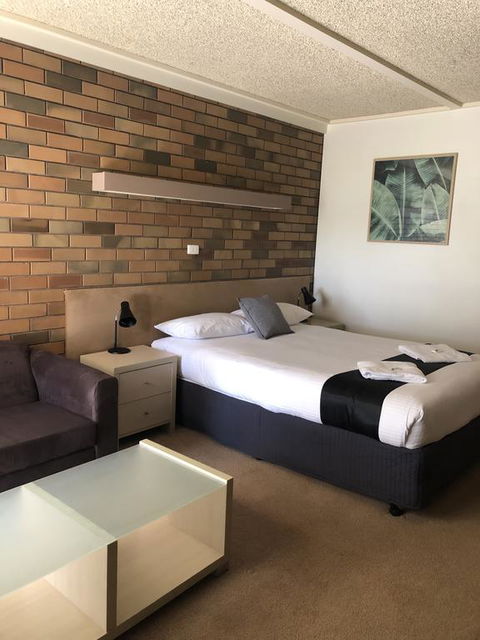 Tatura Country Motel - Accommodation Coffs Harbour 2