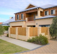 Terrific Townhouse - Accommodation Coffs Harbour