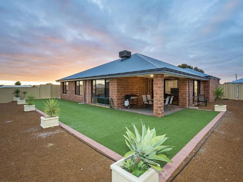 The Antonia Way - Accommodation Coffs Harbour 3
