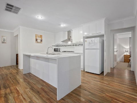 The Antonia Way - Accommodation Coffs Harbour 1