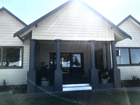 The Beach House & Villas - Accommodation Coffs Harbour 1