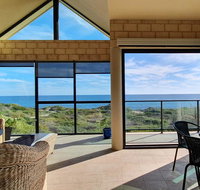 The Beach House - Port Bouvard - Accommodation Coffs Harbour
