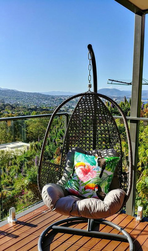 The View 2 Bed Unit With Stunning Hobart Outlook - Accommodation Coffs Harbour 17