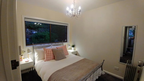 The View 2 Bed Unit With Stunning Hobart Outlook - Accommodation Coffs Harbour 7