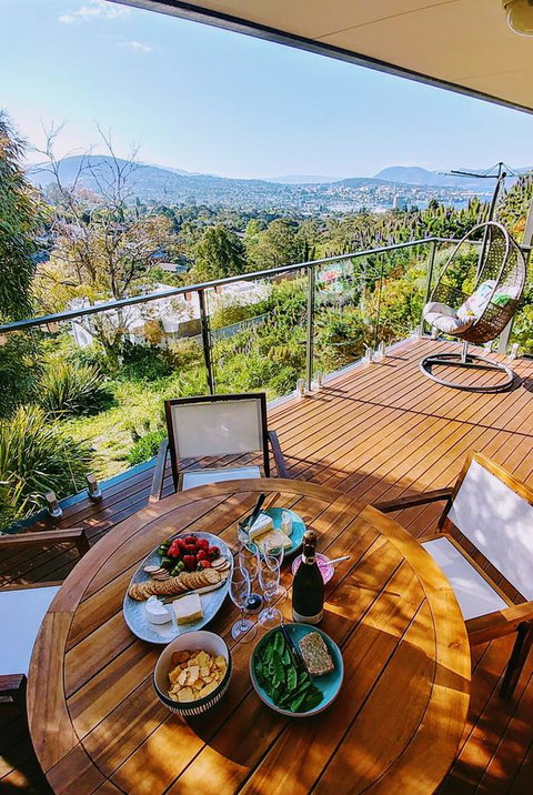 The View 2 Bed Unit With Stunning Hobart Outlook - Accommodation Coffs Harbour 21