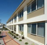 Edgewater Hotel - Accommodation Coffs Harbour