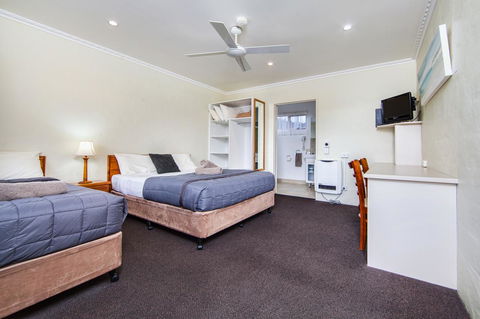Wintersun Gardens Motel - Accommodation Coffs Harbour 39